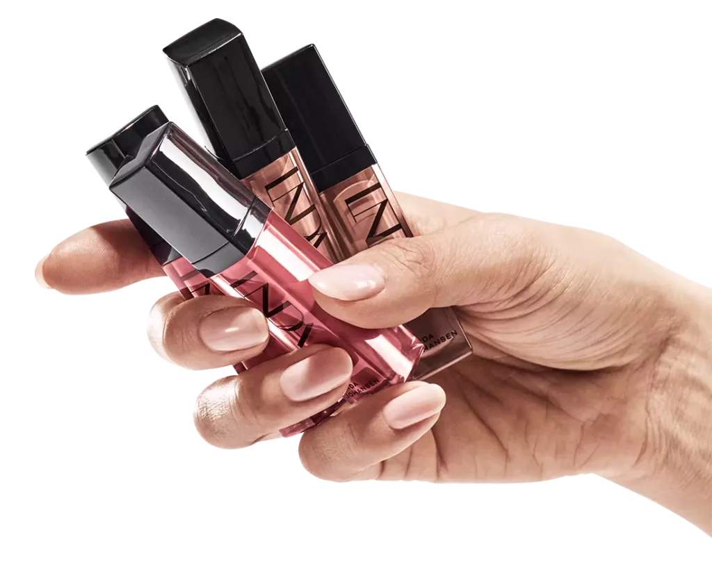 bilde av tre lipglosser fra linda johansen
